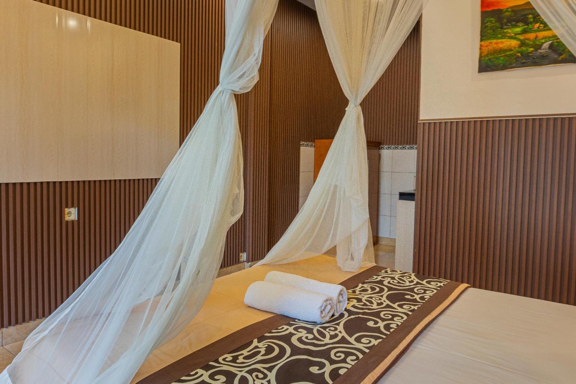 Artha Dewata Home Stay Ubud  Exterior photo