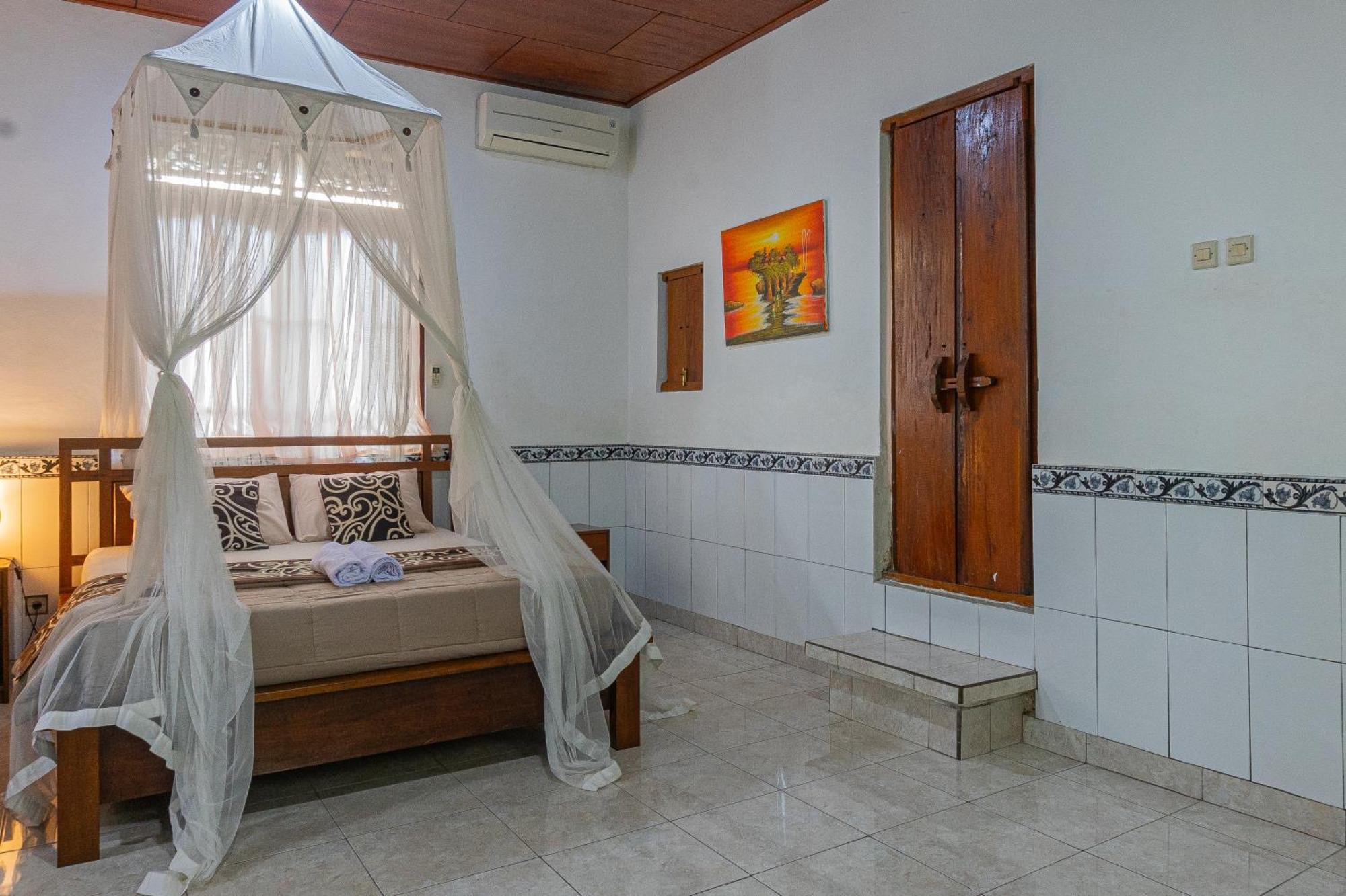 Artha Dewata Home Stay Ubud  Exterior photo
